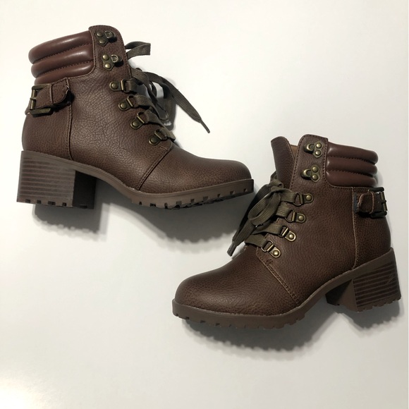 Mia Kids Brown Small Heeled Lace Up Boots - Picture 1 of 5
